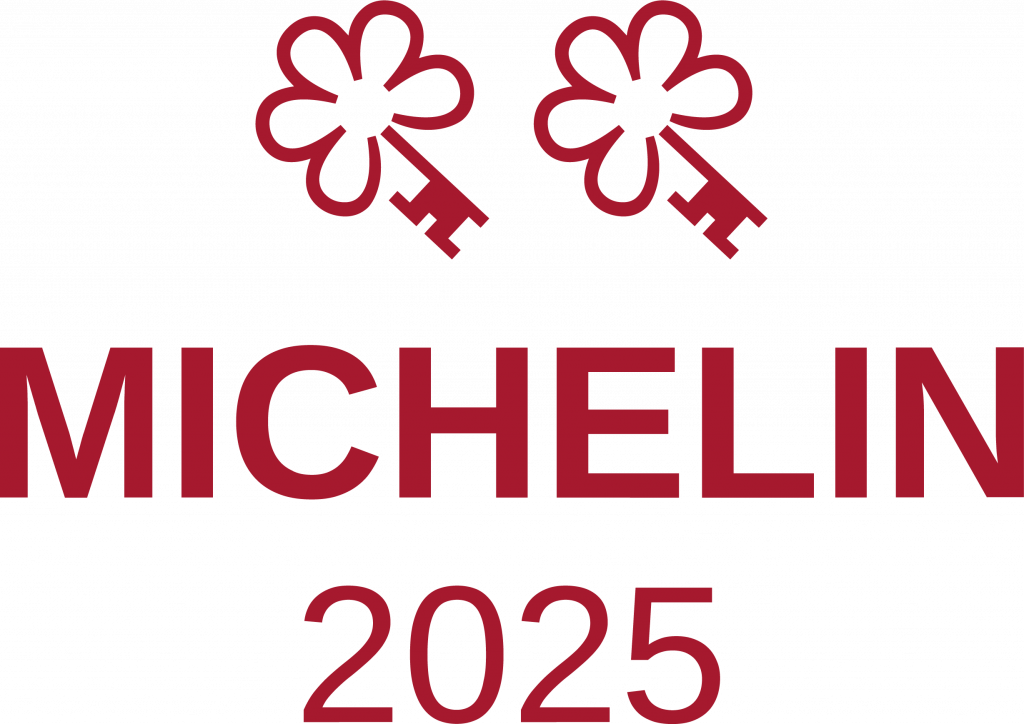 2 MICHELIN Keys